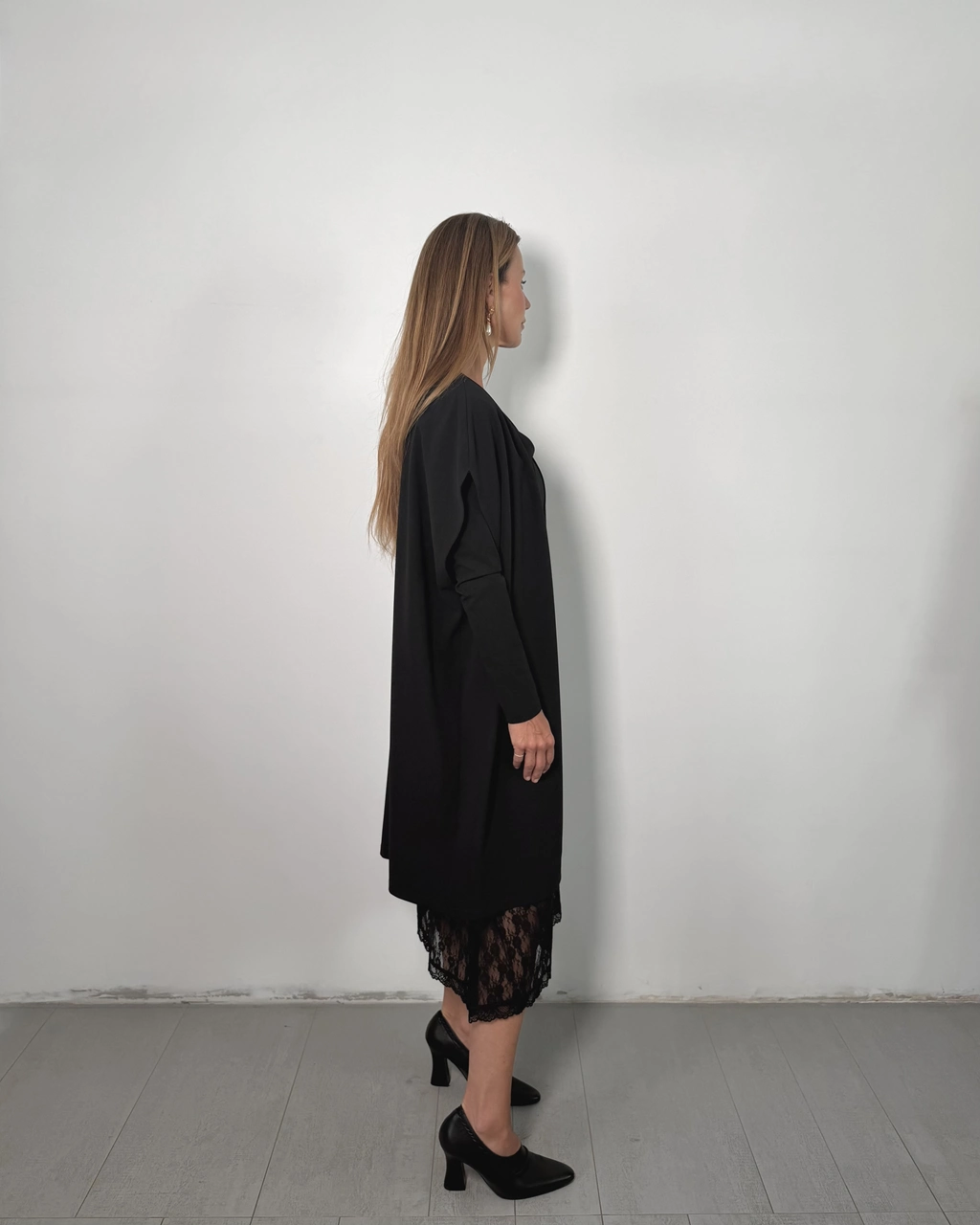Narzutka bez rękawów Modern Cape - obrazek 4