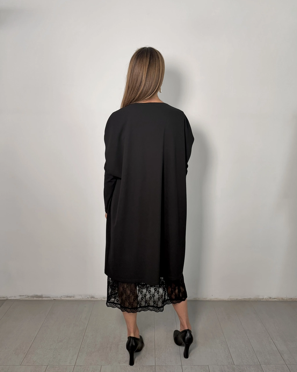 Narzutka bez rękawów Modern Cape - obrazek 5